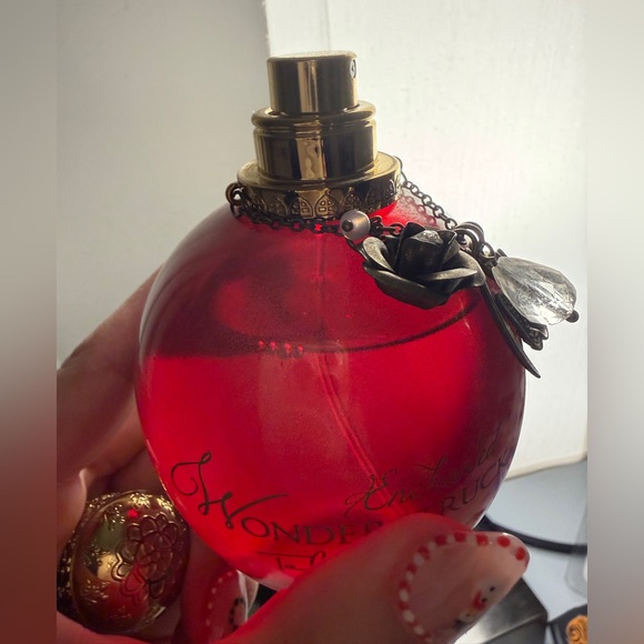 Enchanted wonder struck - Picture 2 of 5